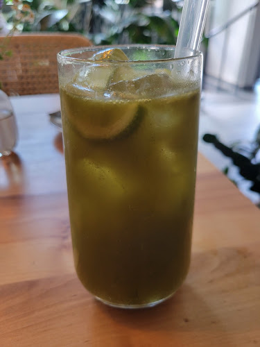 Opinii despre CHUTNEJ vegan kitchen & café în Praha - Gastronomie a pohostinství