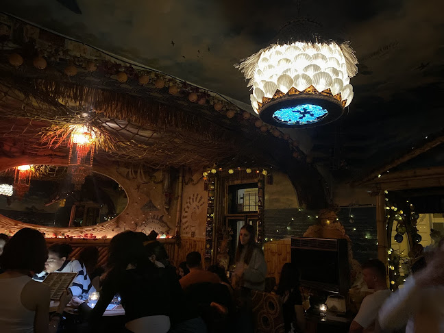 Tiki Taky Bar - Gastronomie a pohostinství