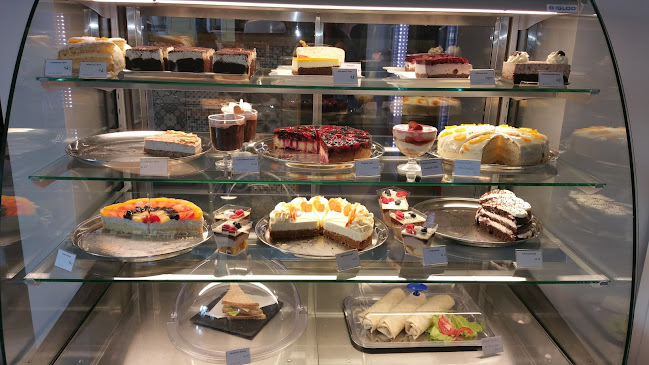 Opinii despre Cafe Reunion în Česká Lípa - Gastronomie a pohostinství