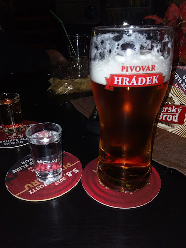 Opinii despre Kavárna Na Hřišti în Uherský Brod - Gastronomie a pohostinství