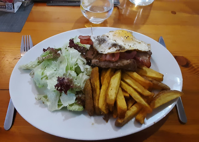 Henry Burgers Na Radnici - Gastronomie a pohostinství