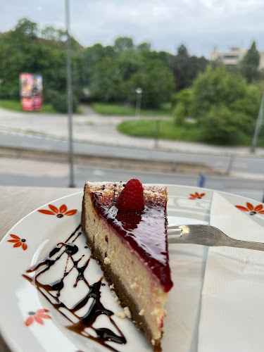 Comentarii opinii despre Kavárna Creperie