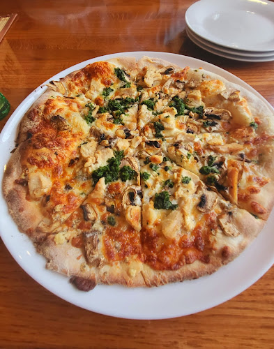 Opinii despre Tankovna Ostravar în Ostrava - Gastronomie a pohostinství