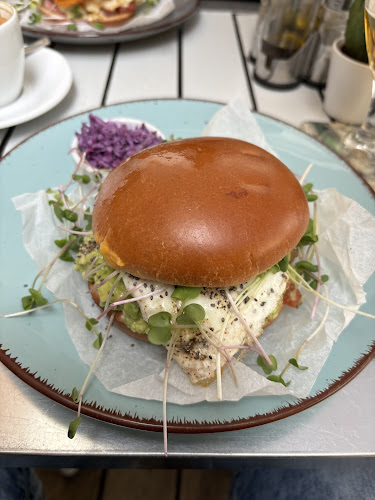 Café Perón - Gastronomie a pohostinství