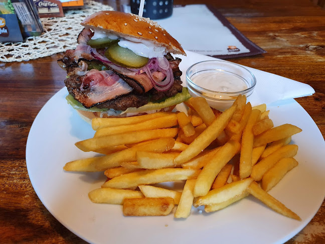 La Famiglia - Gastronomie a pohostinství