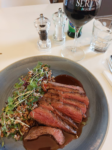 Podlipného 810/14, 180 00 Praha 8