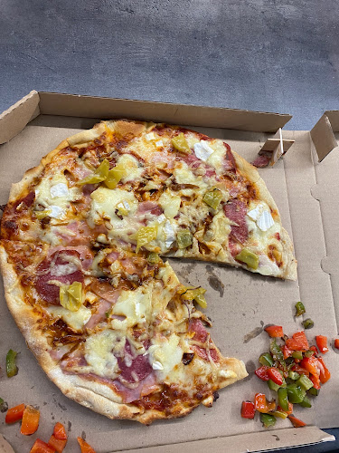 Restaurace a penzion Pod Lípami - Gastronomie a pohostinství