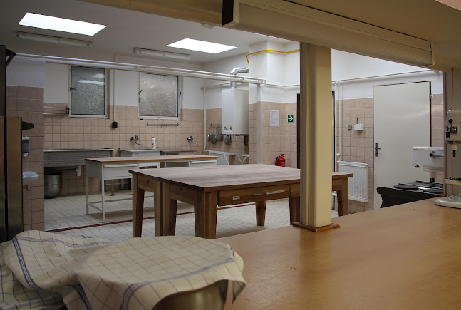 Školní Cukrárna - Gastronomie a pohostinství