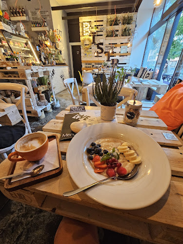 Lovely Day bistro - Gastronomie a pohostinství