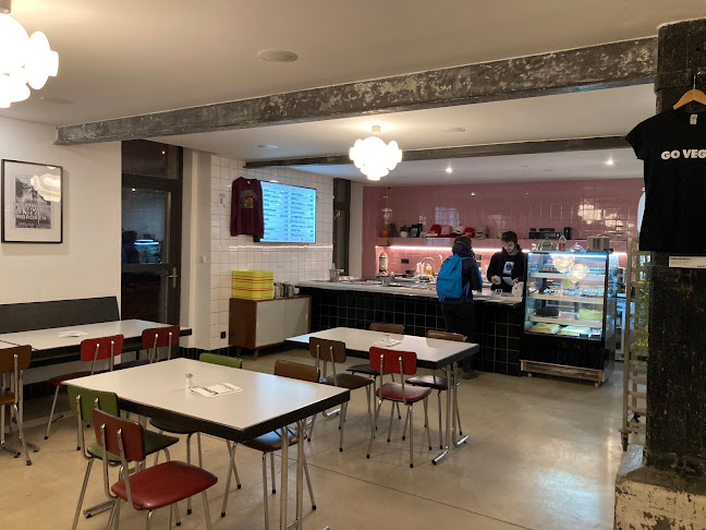 Comentarii opinii despre Eaternia