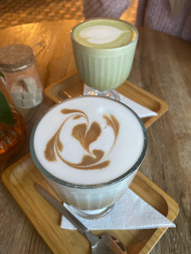 Comentarii opinii despre Café Klišé