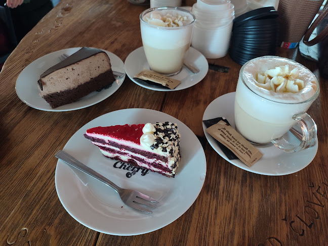 Cukrárna Cherry - Gastronomie a pohostinství