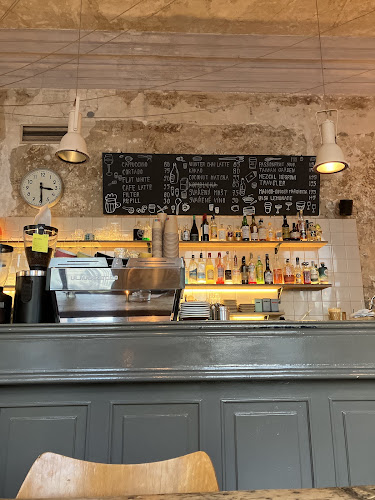 Opinii despre Lajka pivovar - café în Praha - Gastronomie a pohostinství