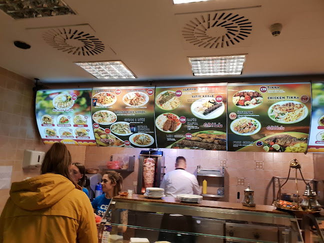 Safir - Gastronomie a pohostinství