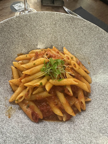 Opinii despre Pepenero Pizza & Pasta în Josefov - Gastronomie a pohostinství