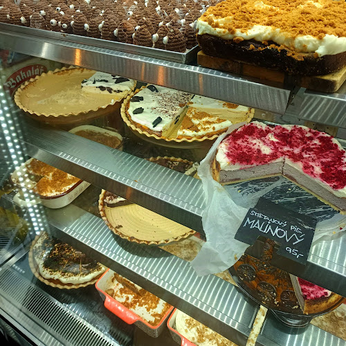 Šárecká 2351/101, 160 00 Praha 6-Dejvice