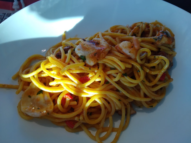 Tančící dům - Ginger & Fred Restaurant - Nové Město