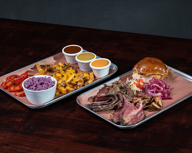 Hell Smoke BBQ - Gastronomie a pohostinství