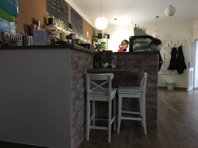 Opinii despre Café Lhota în České Budějovice - Gastronomie a pohostinství