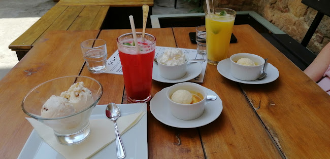 Schovaná Kavárna - Gastronomie a pohostinství