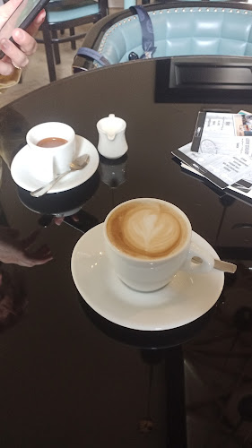 Comentarii opinii despre Café Perón