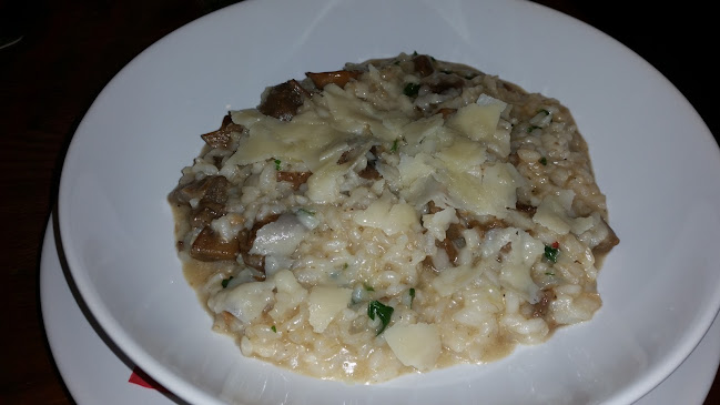 Pizzeria Kmotra Kavárna - Nové Město