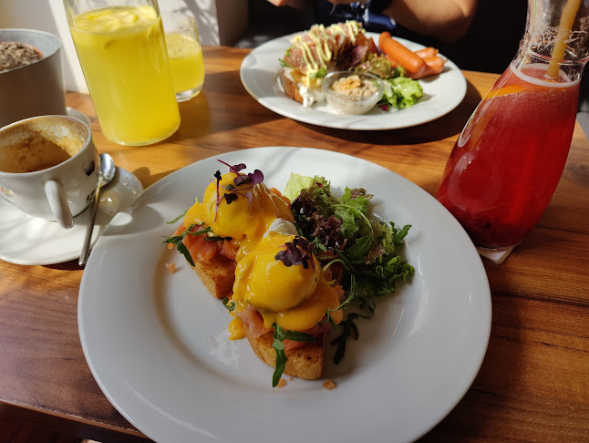 Comentarii opinii despre Delice Café