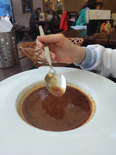 Opinii despre Malostranská pivnice în Malá Strana - Gastronomie a pohostinství