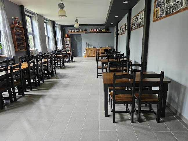 FABRIKA café bar - Hradec Králové