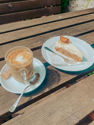 Řeporyjské nám. 126/1, 155 00 Řeporyje