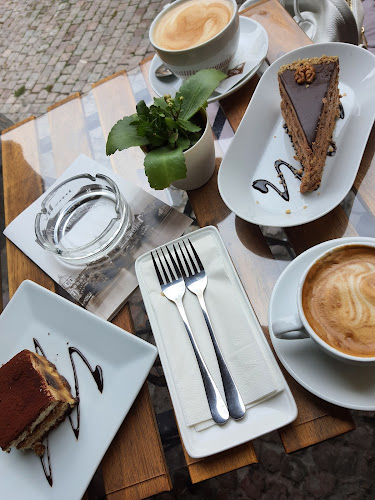 Opinii despre Staropražská galerie în Staré Město - Gastronomie a pohostinství