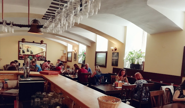 Comentarii opinii despre Emi Restaurant