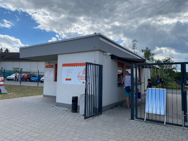 Dobřanská zmrzlina - Gastronomie a pohostinství