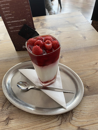 Kavárna Piazza Doro/Plzeň Tesco Rokycanská.