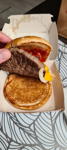 Opinii despre McDonald's în Pardubice - Gastronomie a pohostinství