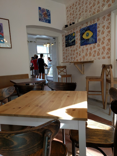 Řeporyjské nám. 126/1, 155 00 Řeporyje