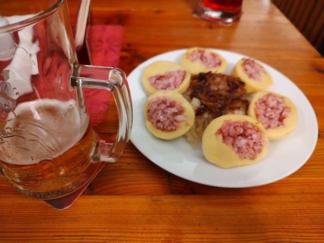 Opinii despre Restaurace Na Křižovatce în Nové Město - Gastronomie a pohostinství