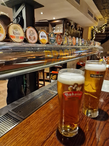 Smetanovo nábř. 205, 110 00 Staré Město