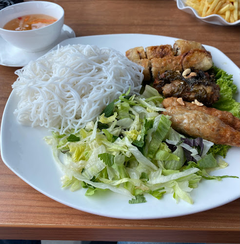 Opinii despre Viet Palace în Brno - Gastronomie a pohostinství