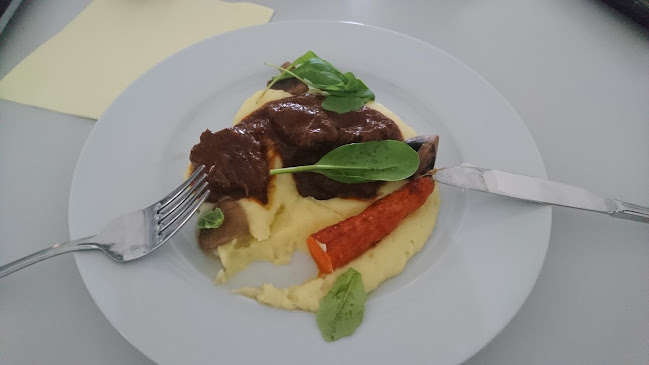 Opinii despre Hotel Kraví Hora în Brno - Gastronomie a pohostinství
