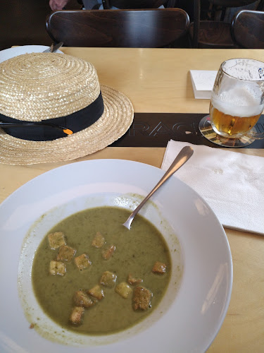 Masarykovo nám. 33, 441 01 Podbořany