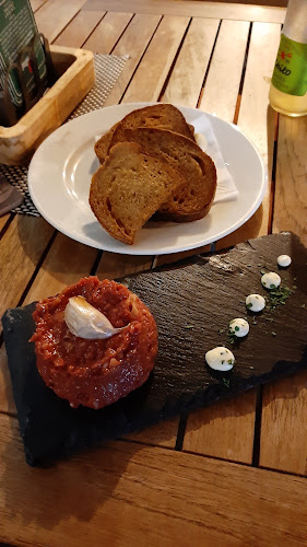 Hotel Kraví Hora - Gastronomie a pohostinství