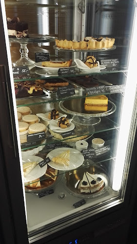 Bílá Vrána - Gastronomie a pohostinství