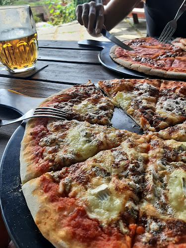 Opinii despre La Bonaccia în Liberec - Gastronomie a pohostinství