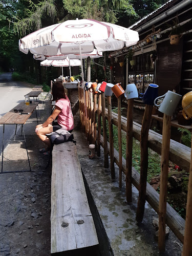 Opinii despre Mumlavská Bouda în Harrachov - Gastronomie a pohostinství