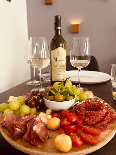 Opinii despre wines from Georgia în Praha - Gastronomie a pohostinství