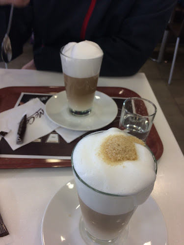 McDonald's - Gastronomie a pohostinství