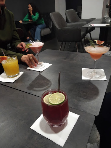 Opinii despre HookahÚL - Lounge & Coctail Bar v Ústí nad Labem în Ústí nad Labem - Gastronomie a pohostinství