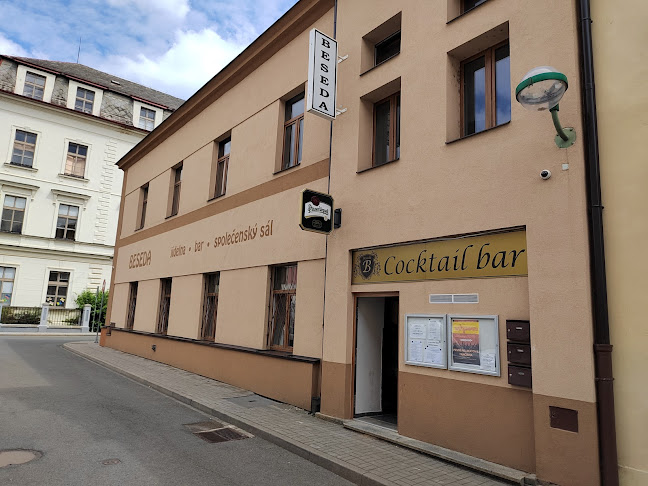 Comentarii opinii despre Cocktail a Music bar Beseda