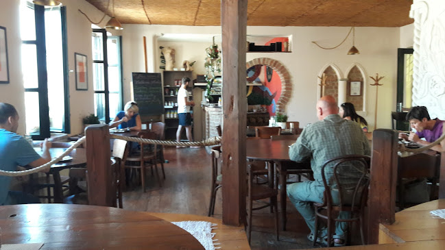 Etno - vegetariánská restaurace - Gastronomie a pohostinství